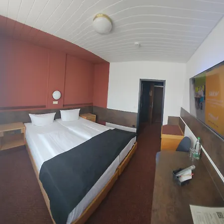 ホテル アイバハ ホーフ ニュルンベルク