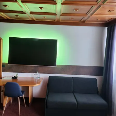 Eibacher Hof Hotel 3*